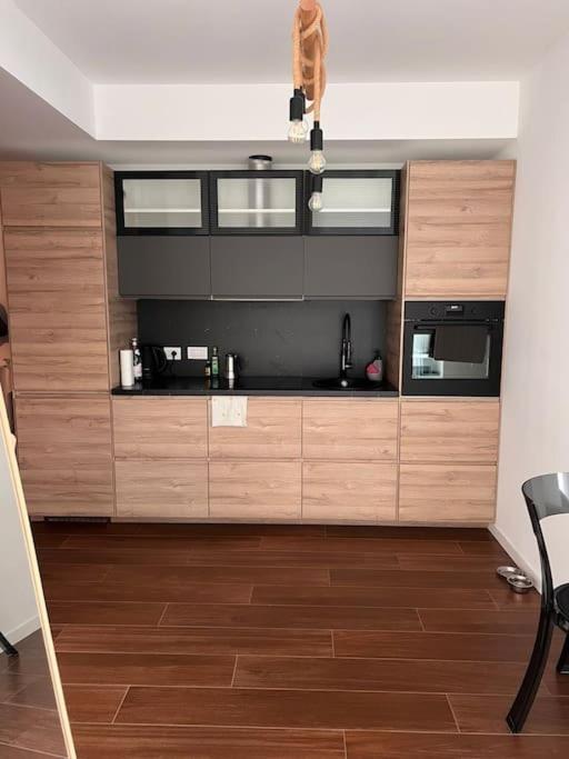 Nice Apartment Near Rho-Fiera Milano Pero Luaran gambar